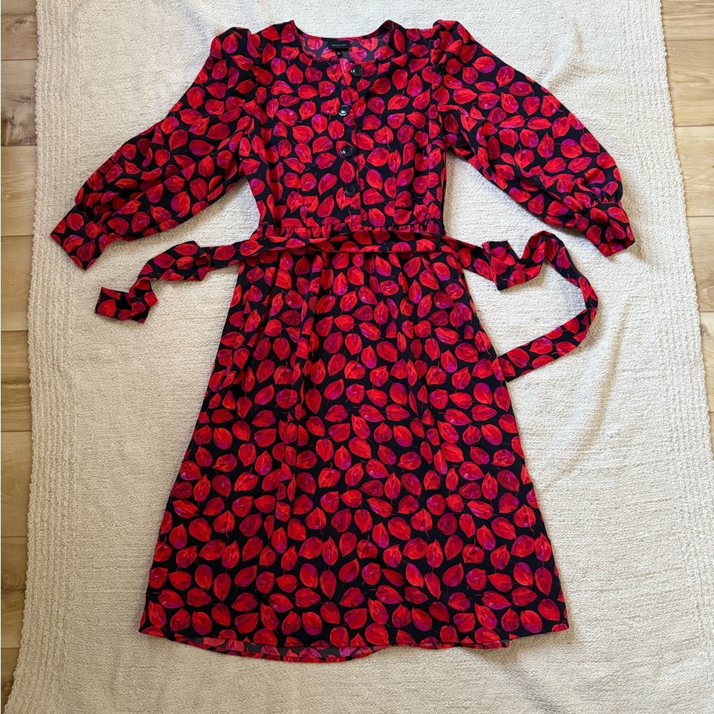 Who What Wear Red and Black Leaf Pattern Dress